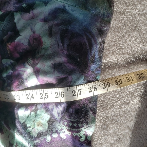 Unity World Wear. Beautiful Bling Tunic; Colorful;  Multi-Material. GUC Size  1X - Picture 15 of 16